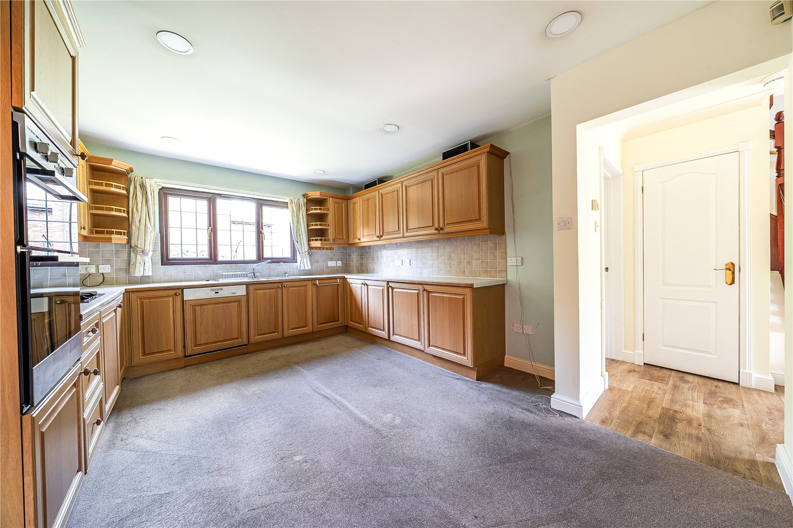 4 bedroom House for sale in Cheltenham