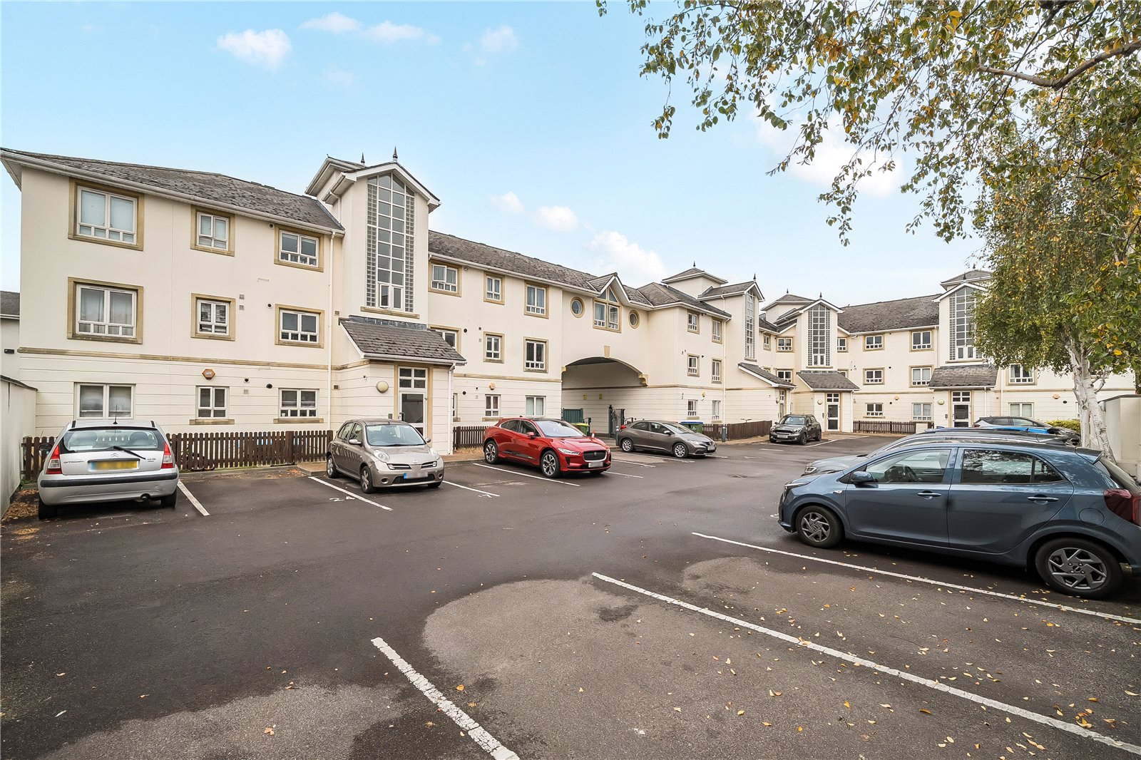 2 bedroom Flat for sale in Sherborne Street, Cheltenham