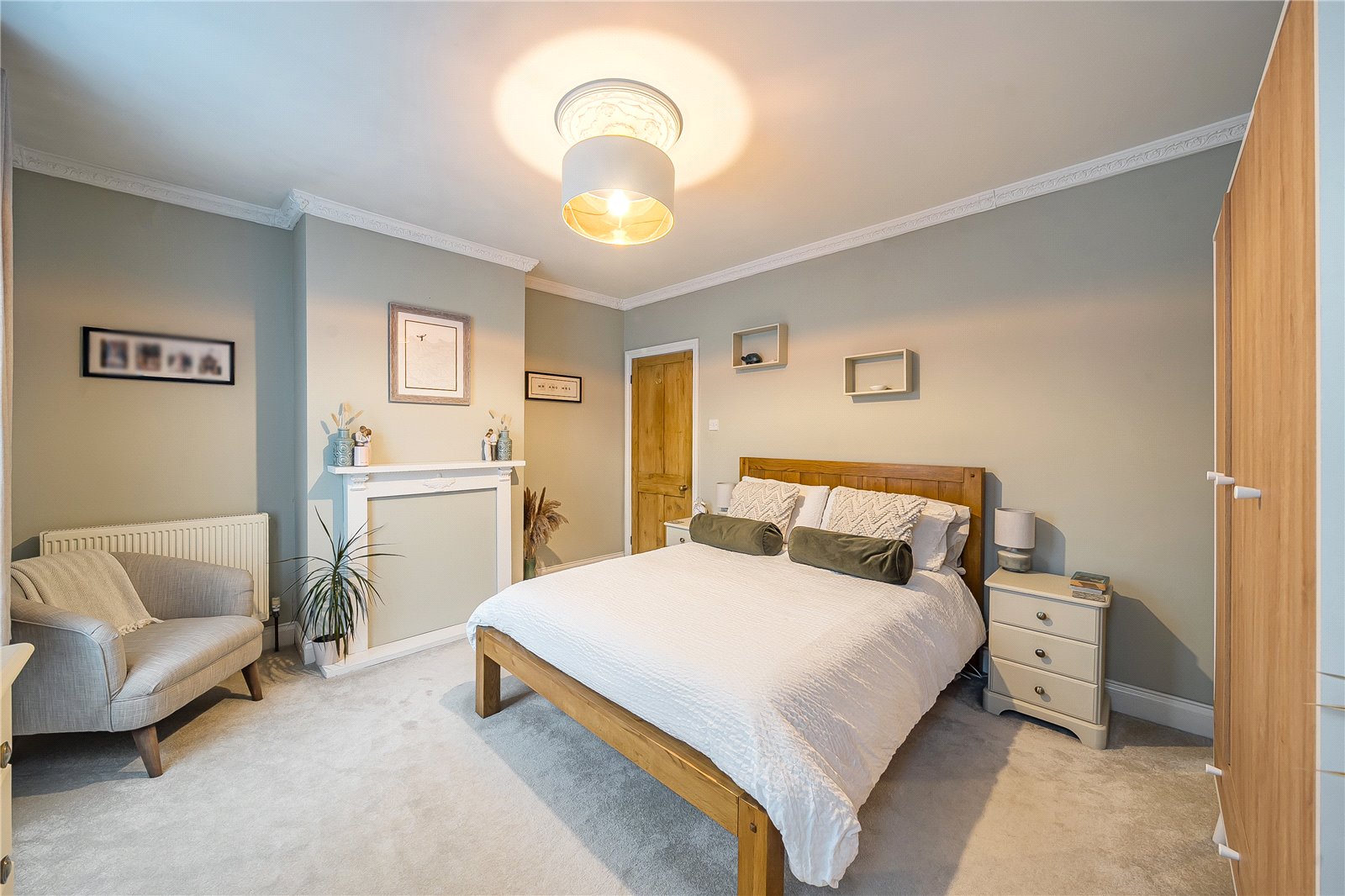 2 bedroom House for sale in Cheltenham