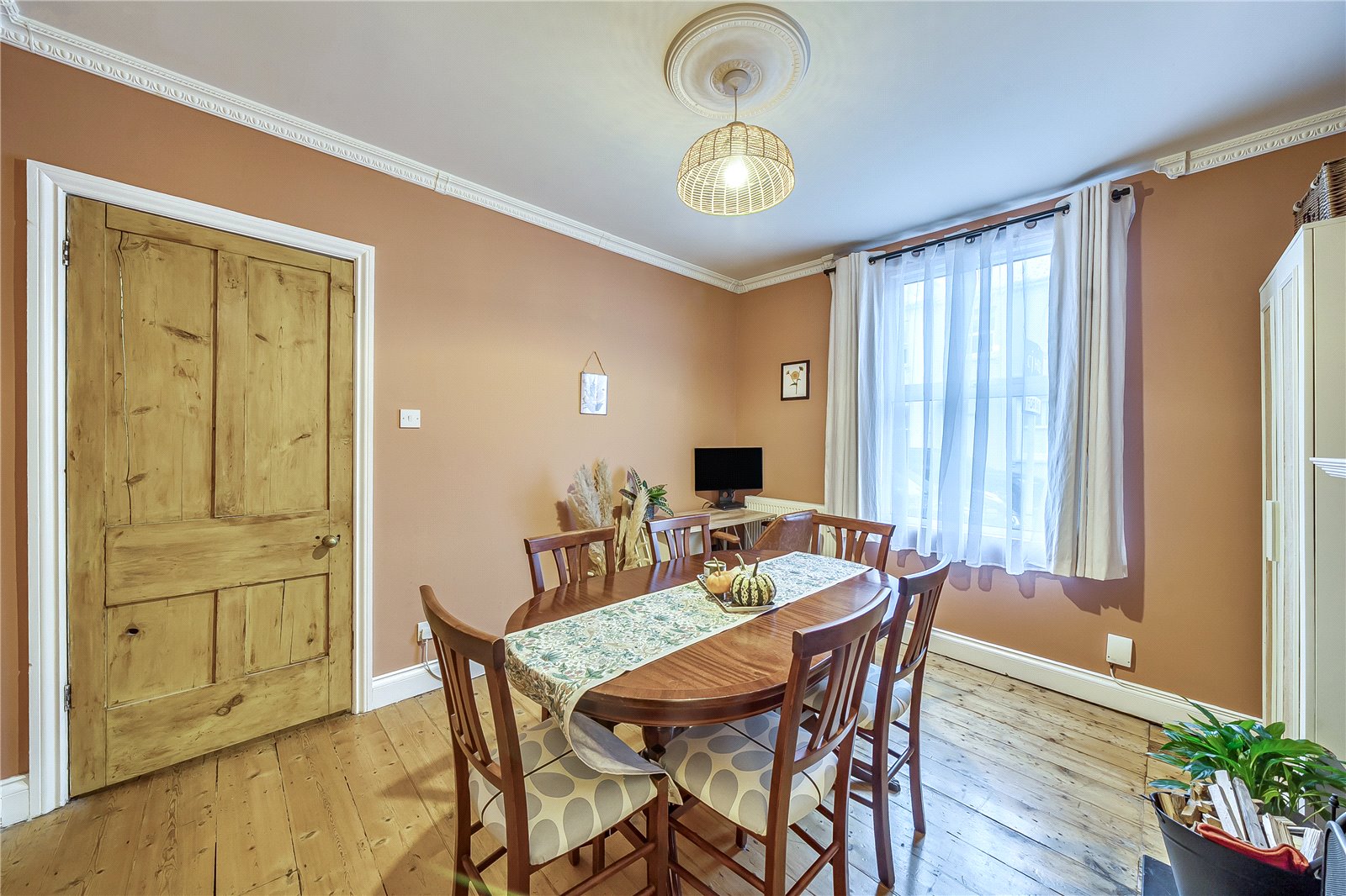 2 bedroom House for sale in Cheltenham