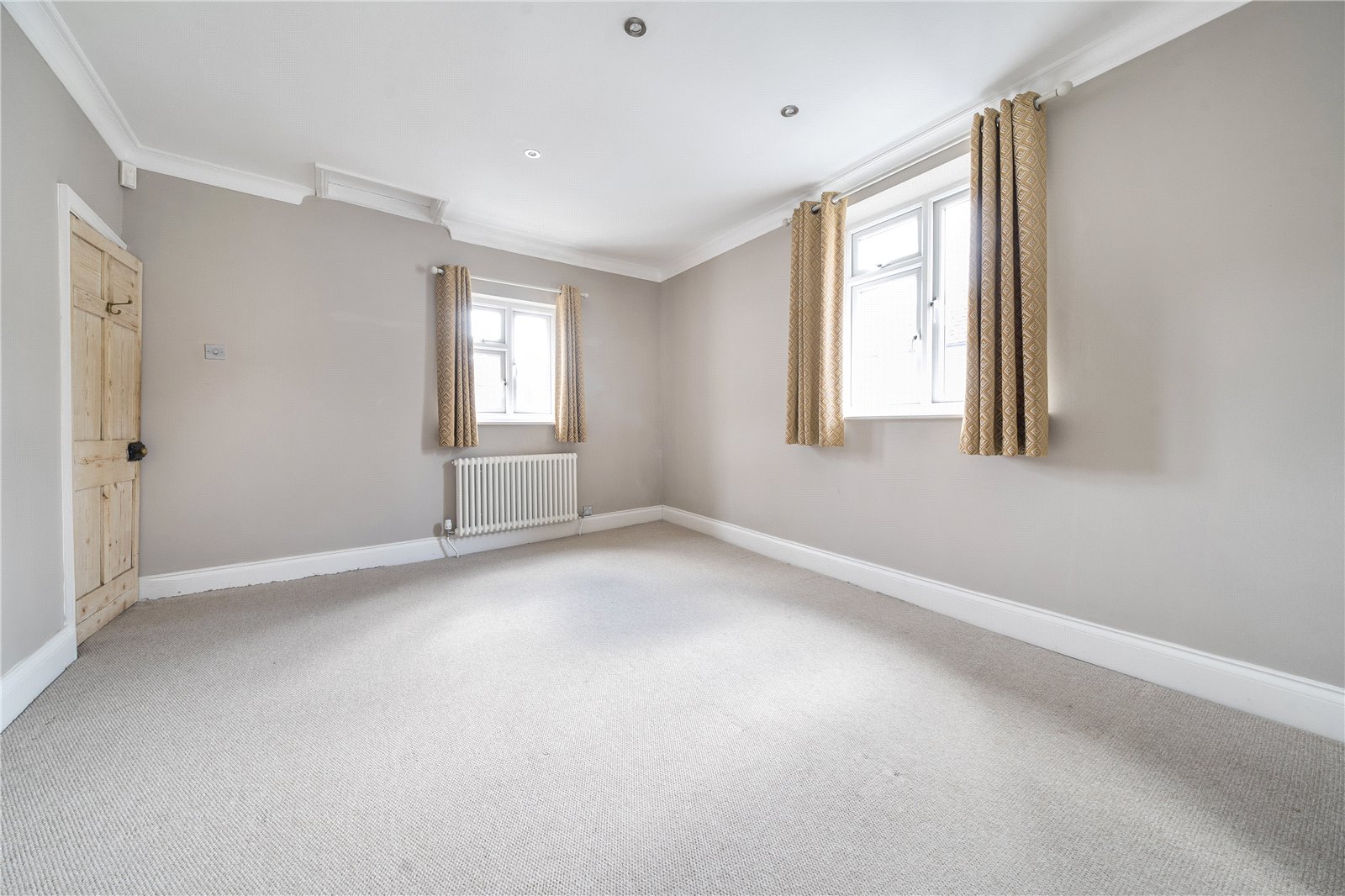 3 bedroom House for sale in Cheltenham