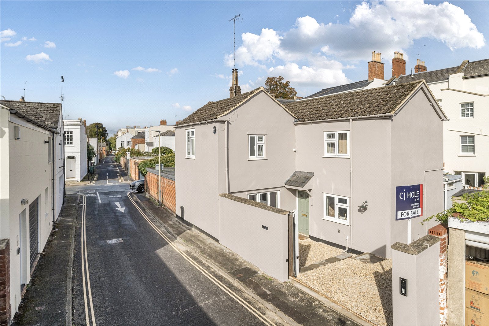 3 bedroom House for sale in Cheltenham