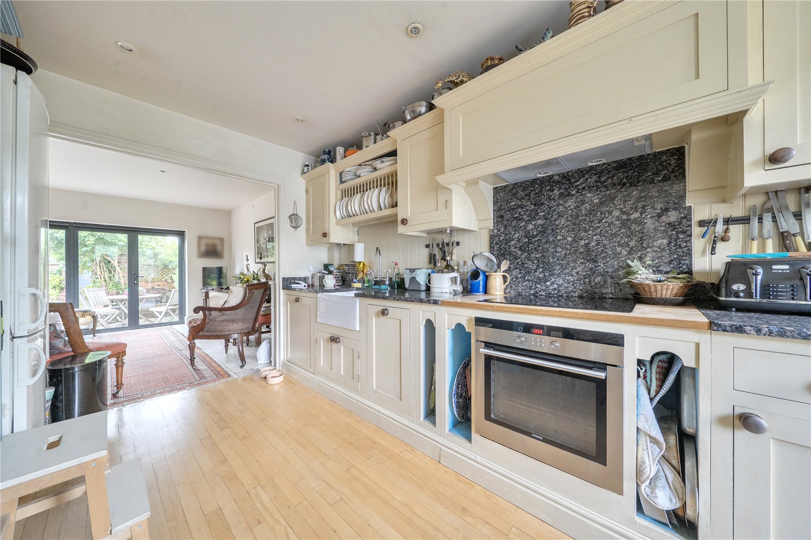4 bedroom House for sale in Cheltenham