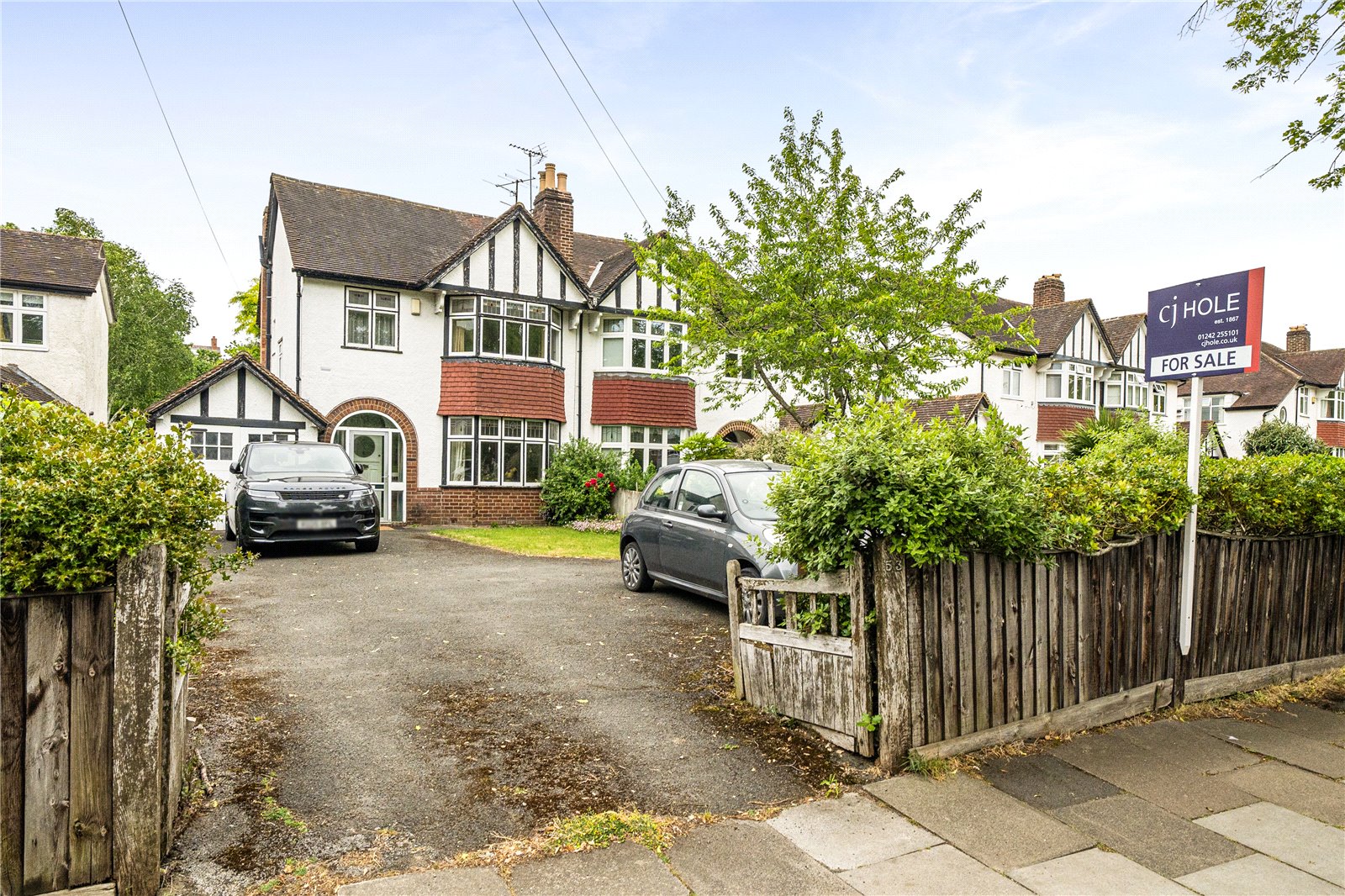 3 bedroom House for sale in Cheltenham