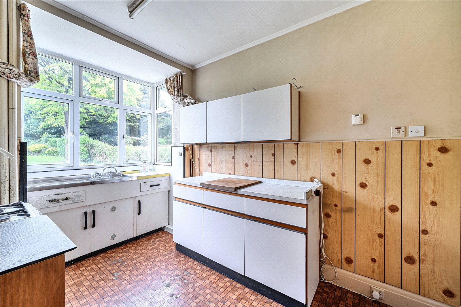 3 bedroom House for sale in Cheltenham