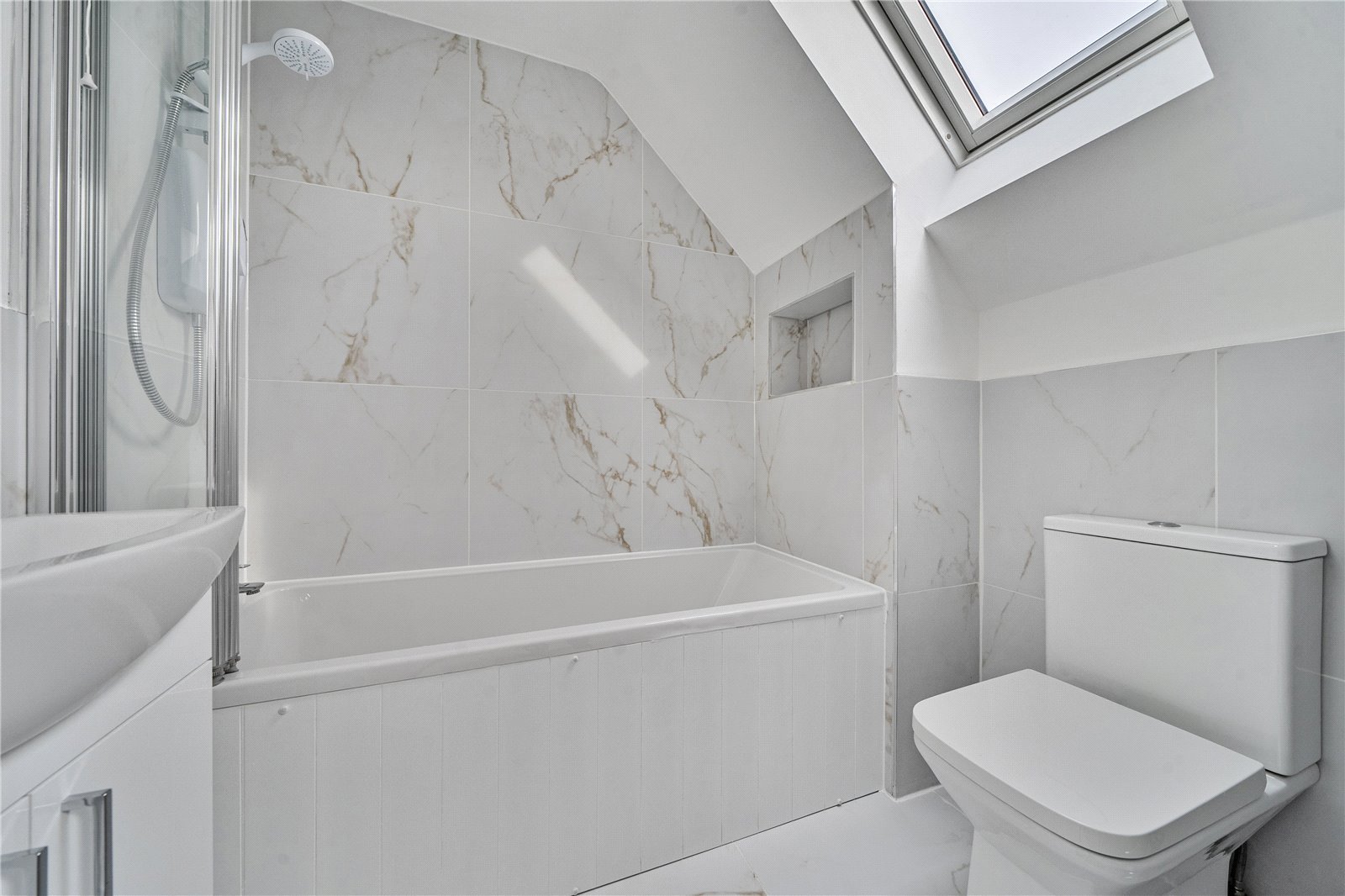 3 bedroom Bungalow for sale in Warden Hill, Cheltenham
