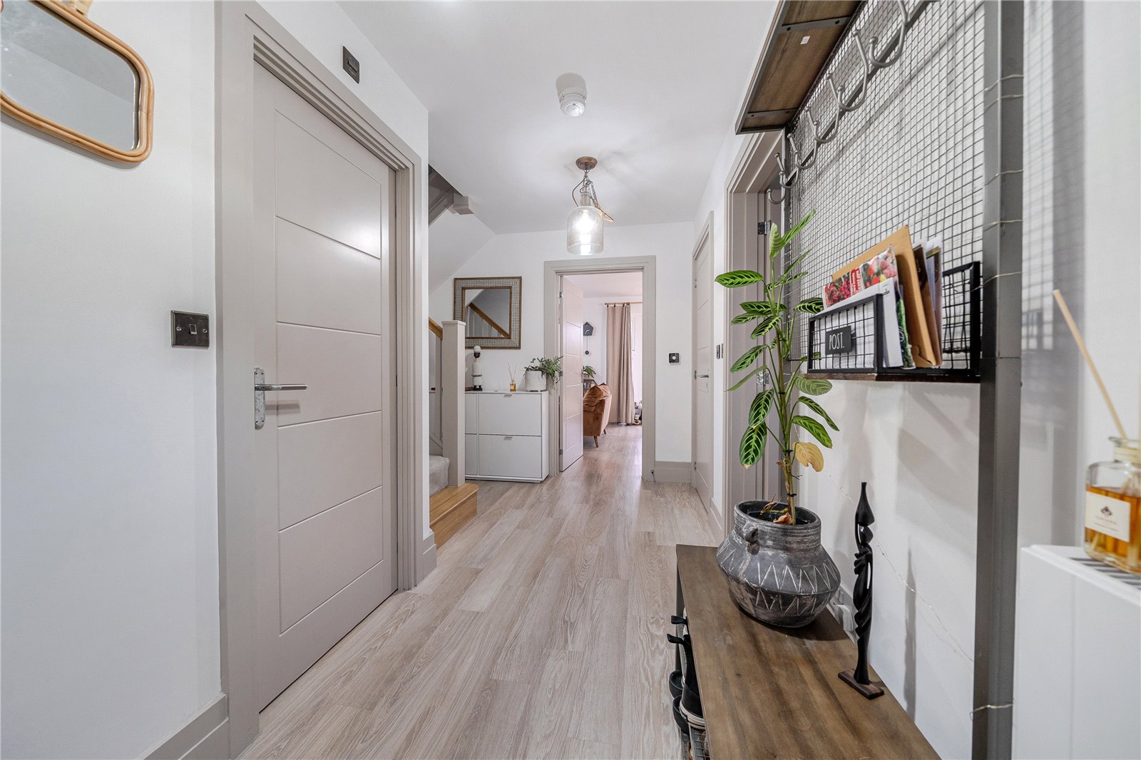 4 bedroom House for sale in Bishops Cleeve, Cheltenham