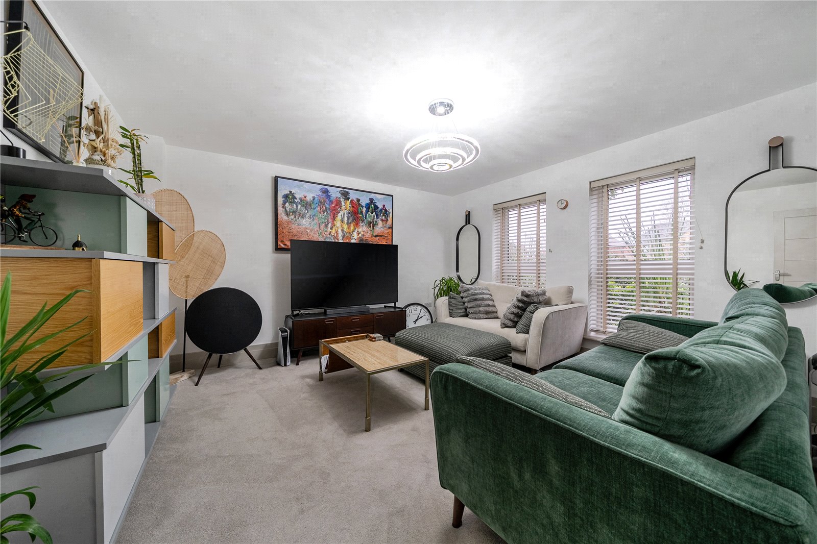 4 bedroom House for sale in Bishops Cleeve, Cheltenham