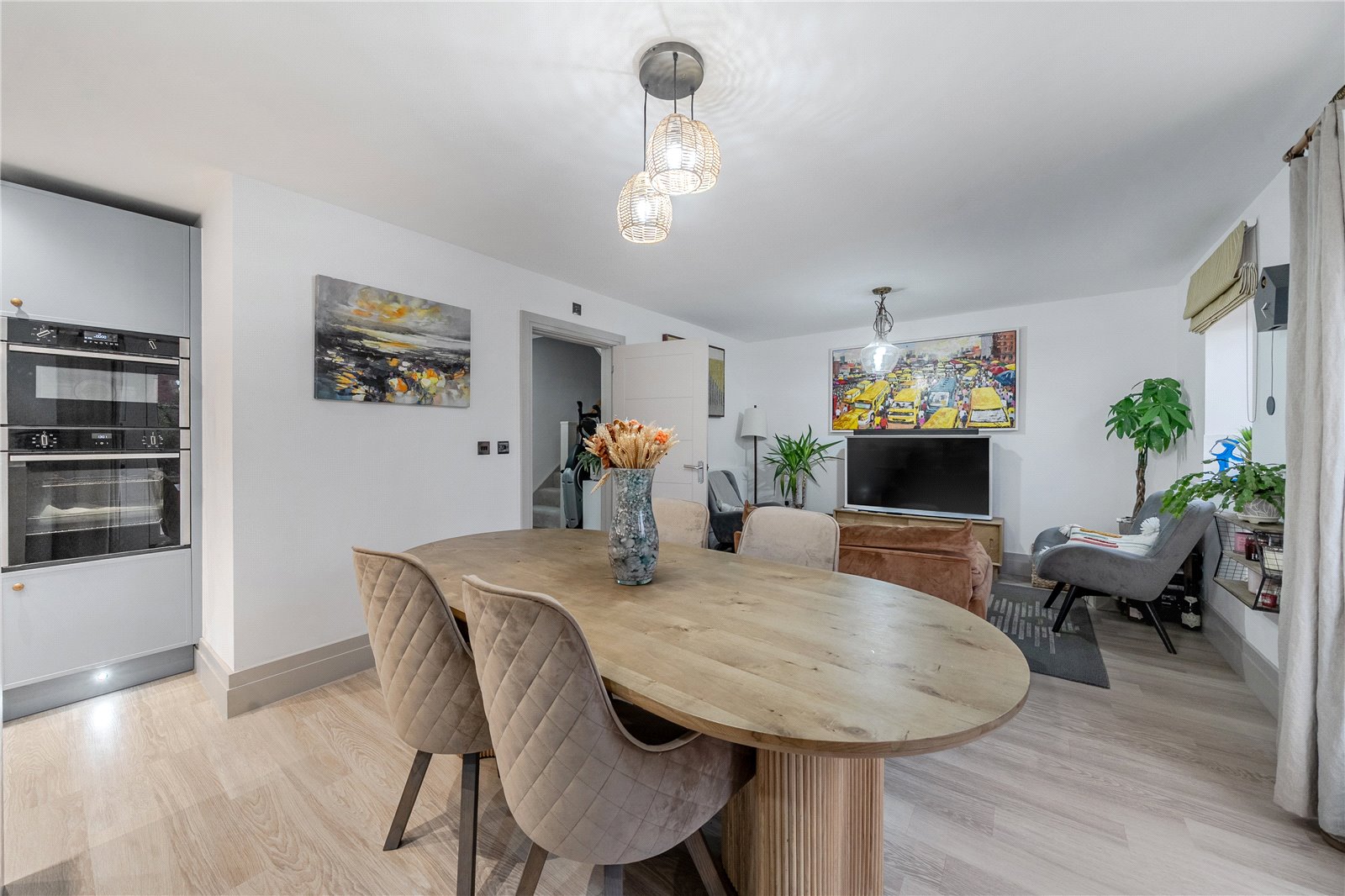4 bedroom House for sale in Bishops Cleeve, Cheltenham