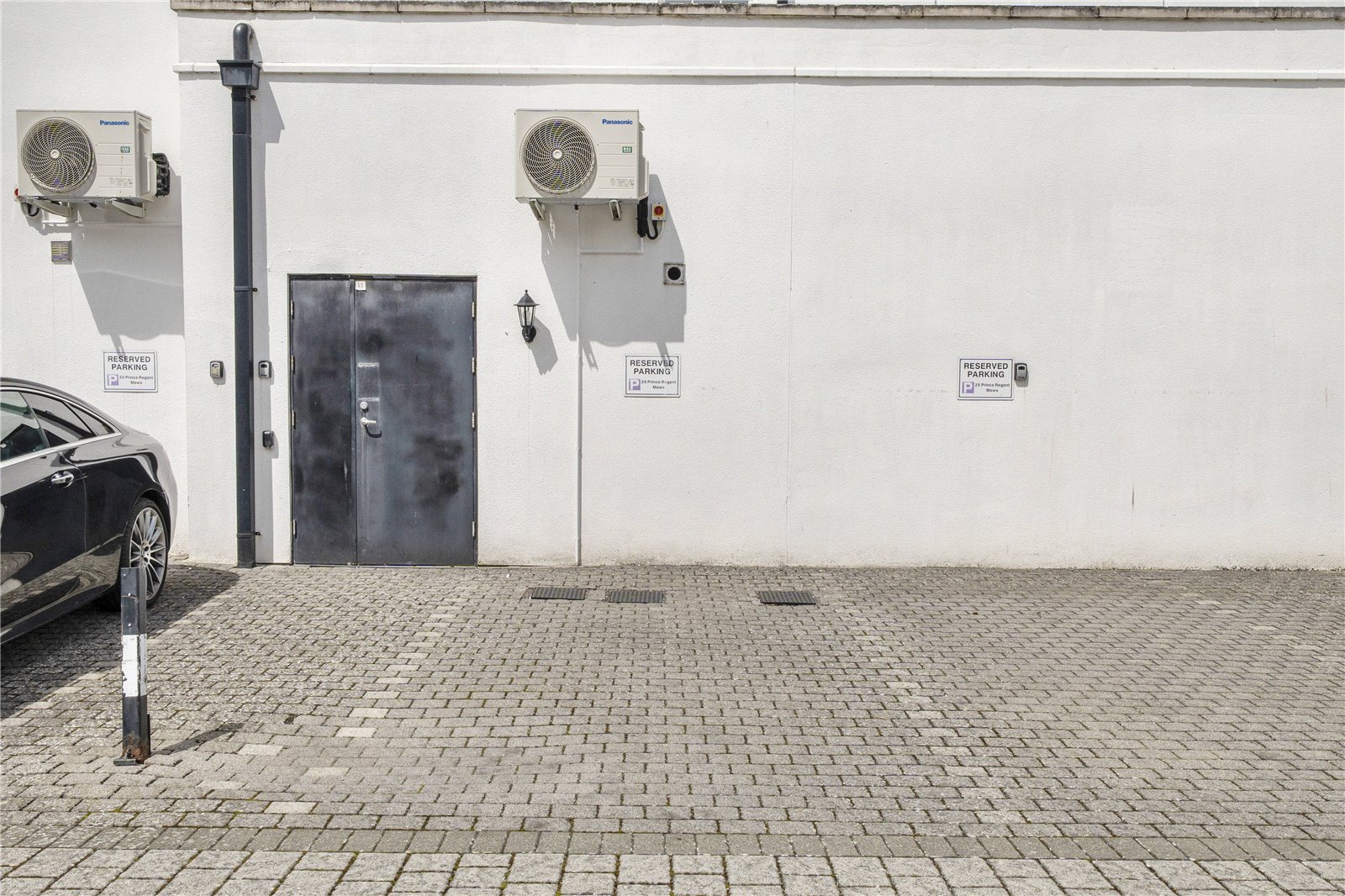 3 bedroom Flat for sale in Cheltenham