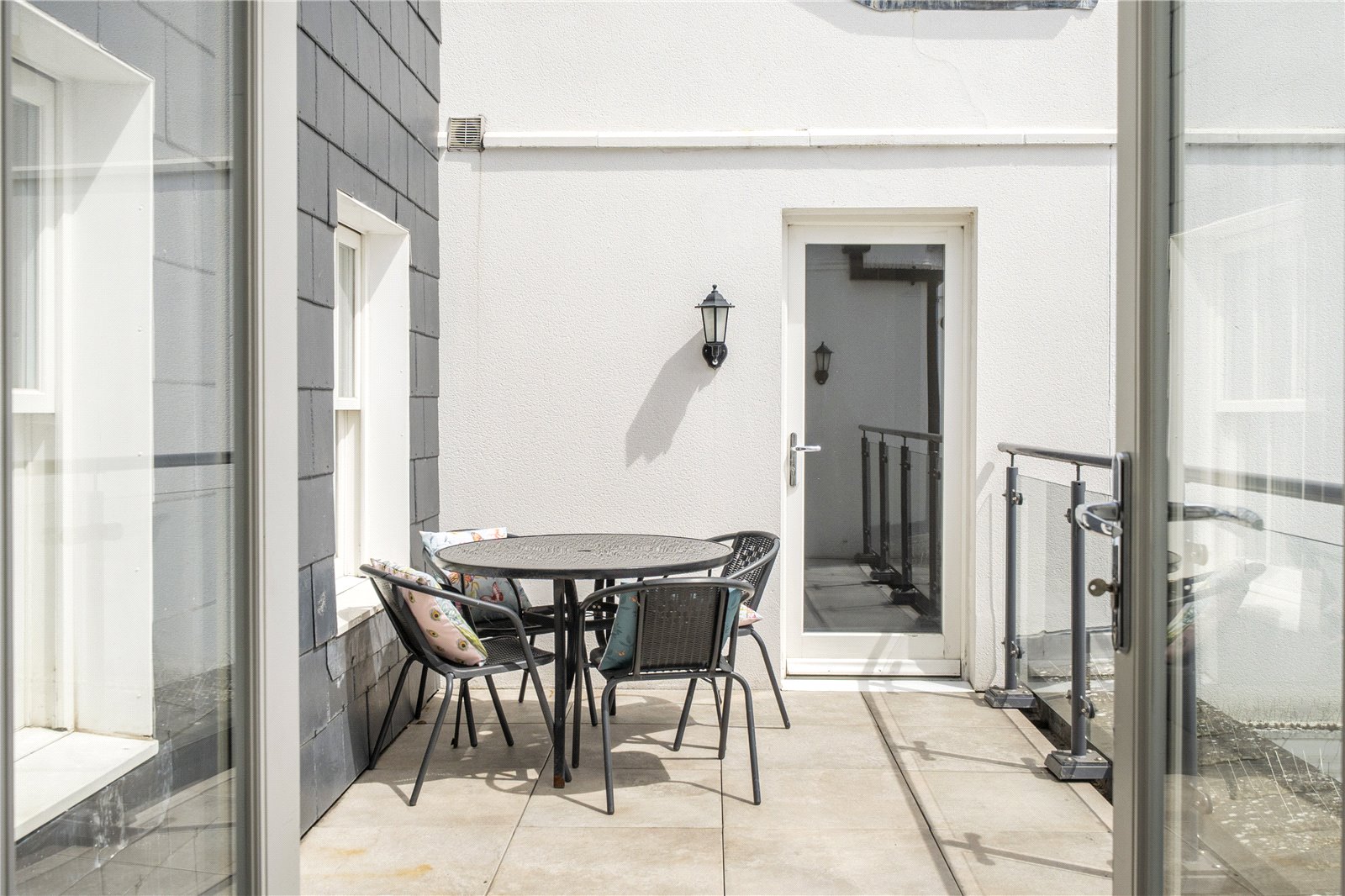 3 bedroom Flat for sale in Cheltenham