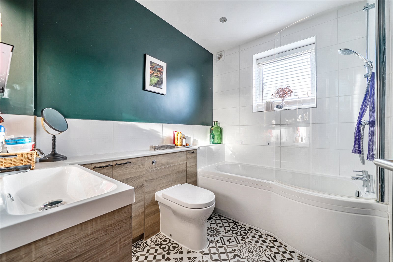 2 bedroom House for sale in Cheltenham