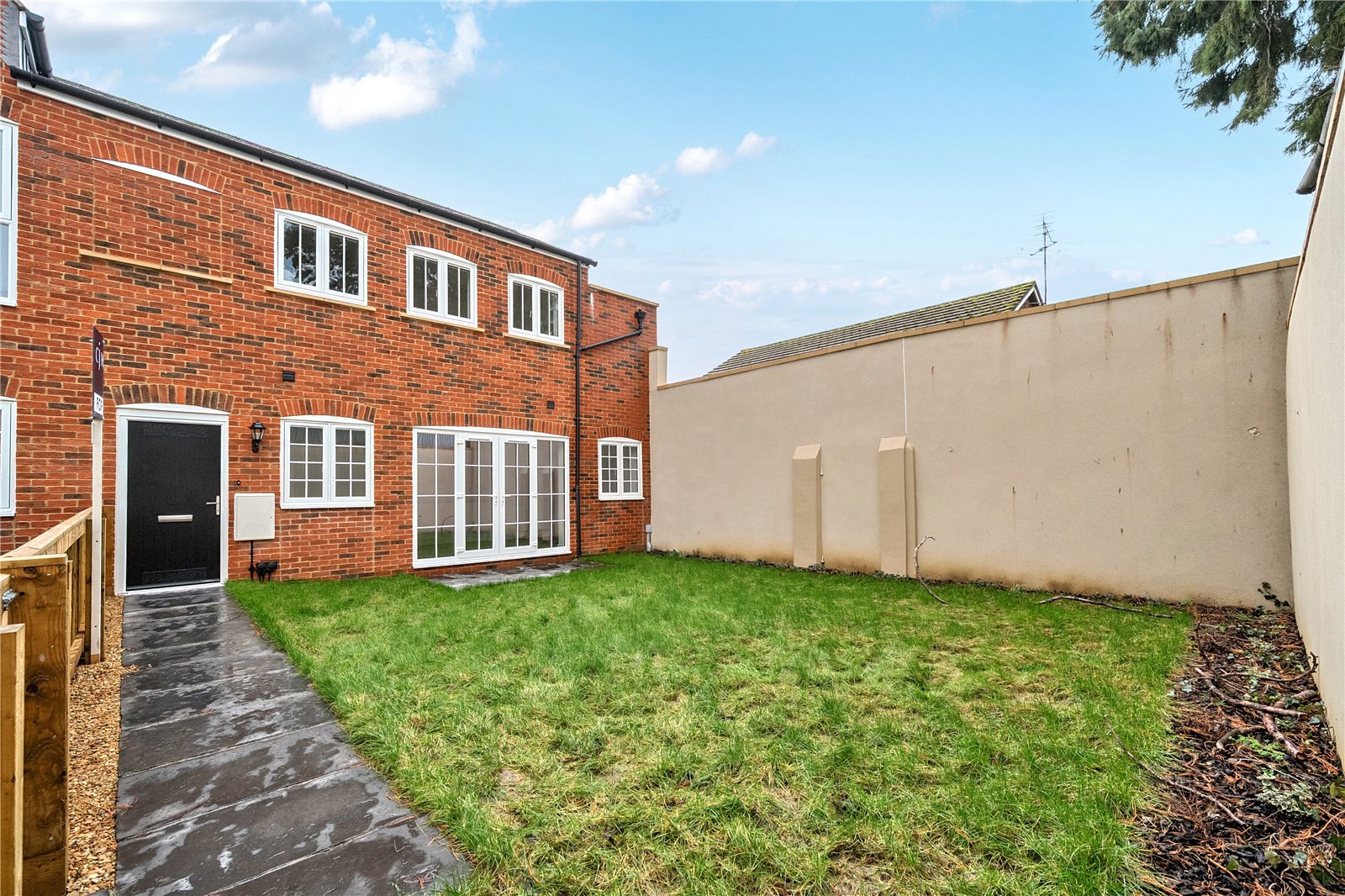 2 bedroom House for sale in Cheltenham