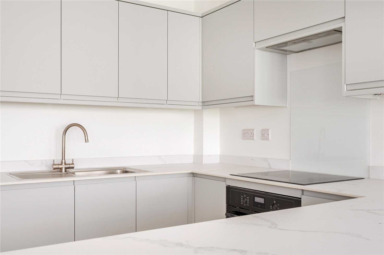 2 bedroom House for sale in Cheltenham