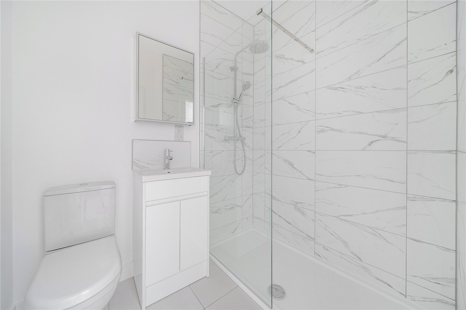 2 bedroom House for sale in Cheltenham