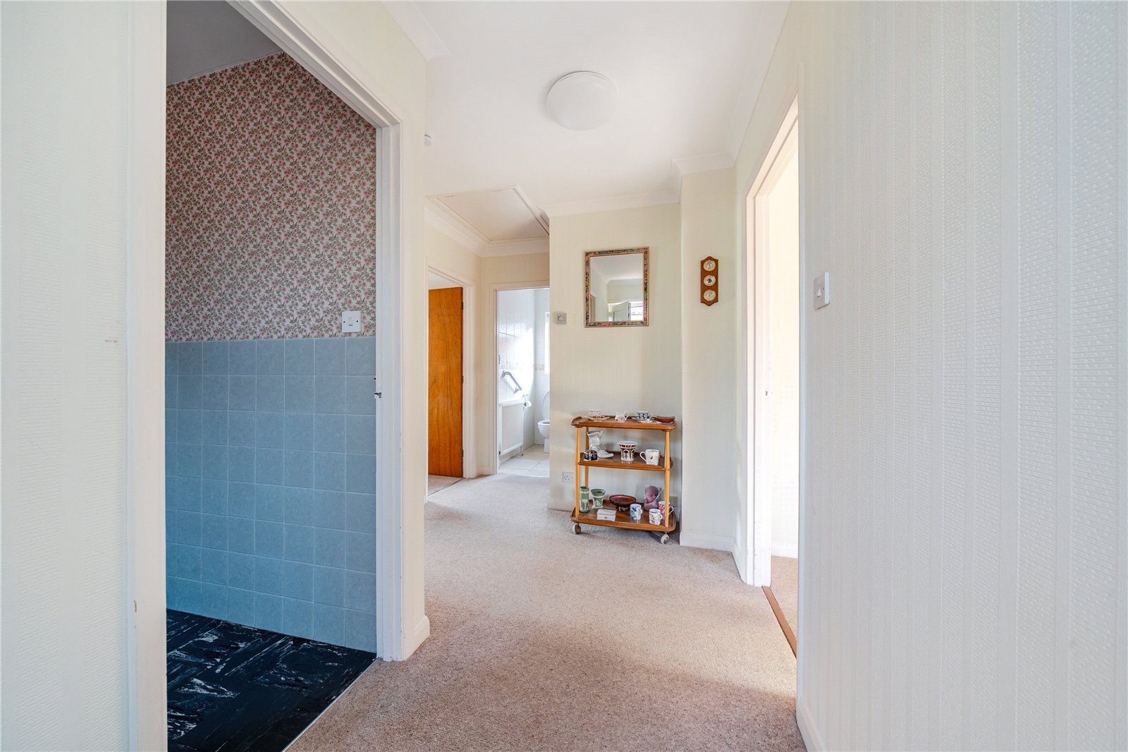 2 bedroom Bungalow for sale in Leckhampton, Cheltenham