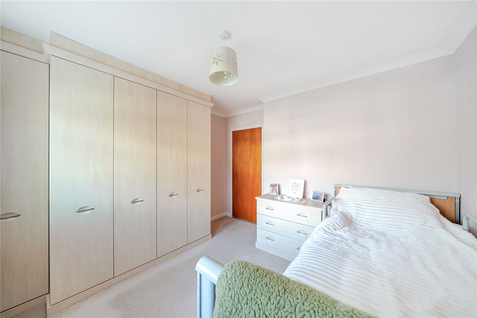 2 bedroom Bungalow for sale in Leckhampton, Cheltenham
