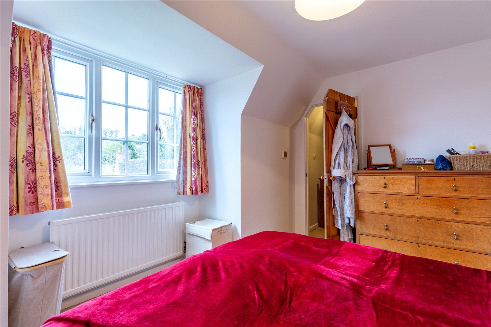 4 bedroom House for sale in Chedworth, Cheltenham