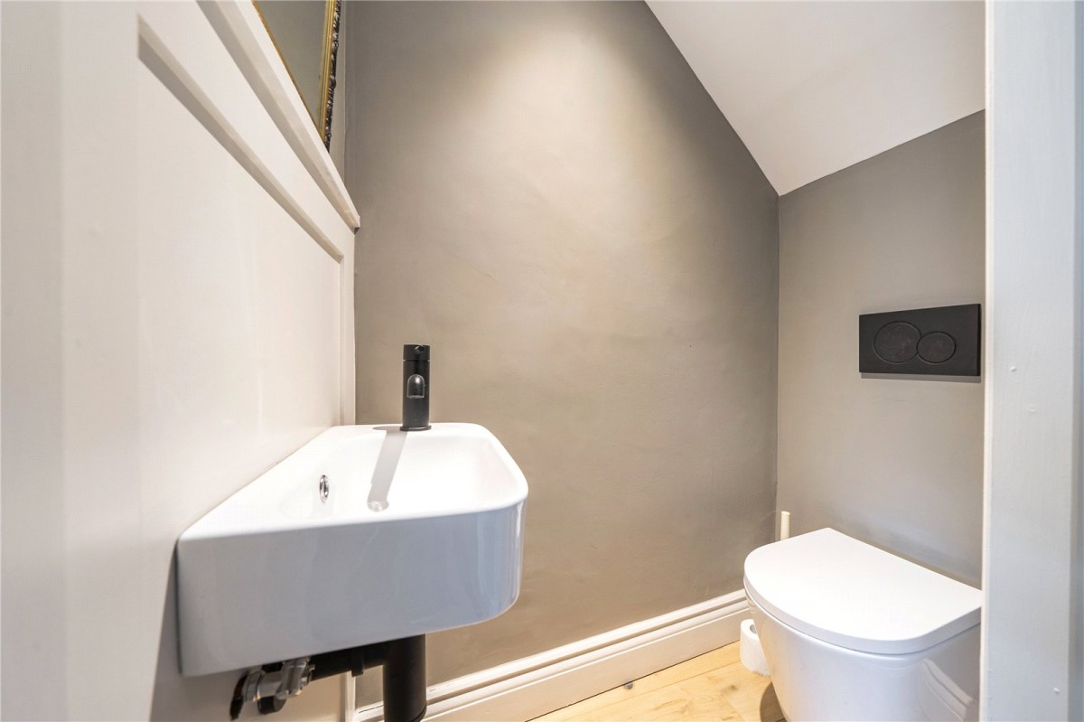 Charlton Kings, Cheltenham