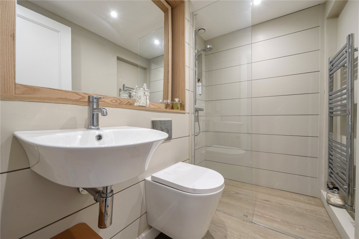 Charlton Kings, Cheltenham