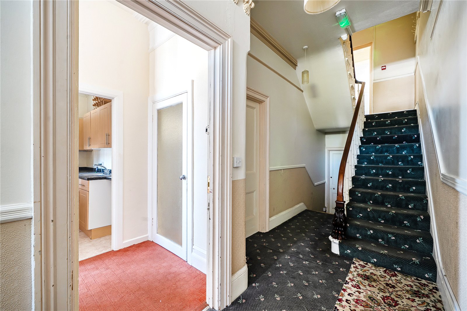 4 bedroom House for sale in Cheltenham