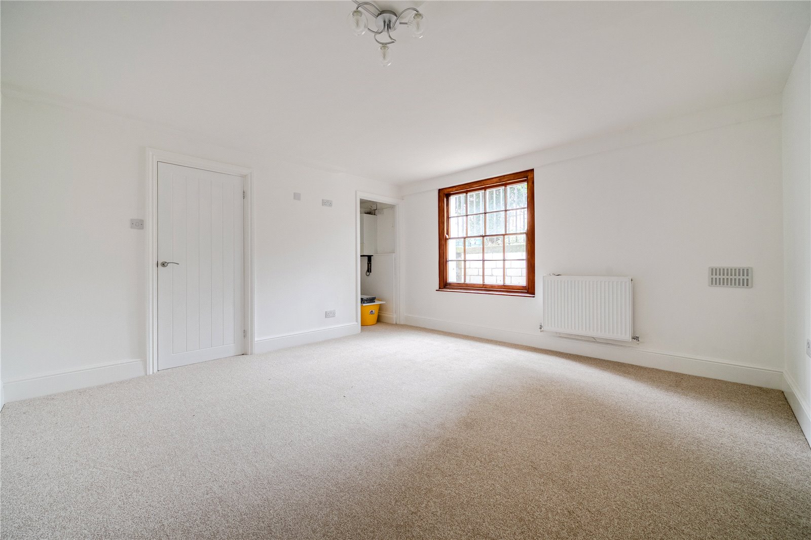 2 bedroom Flat for sale in Cheltenham