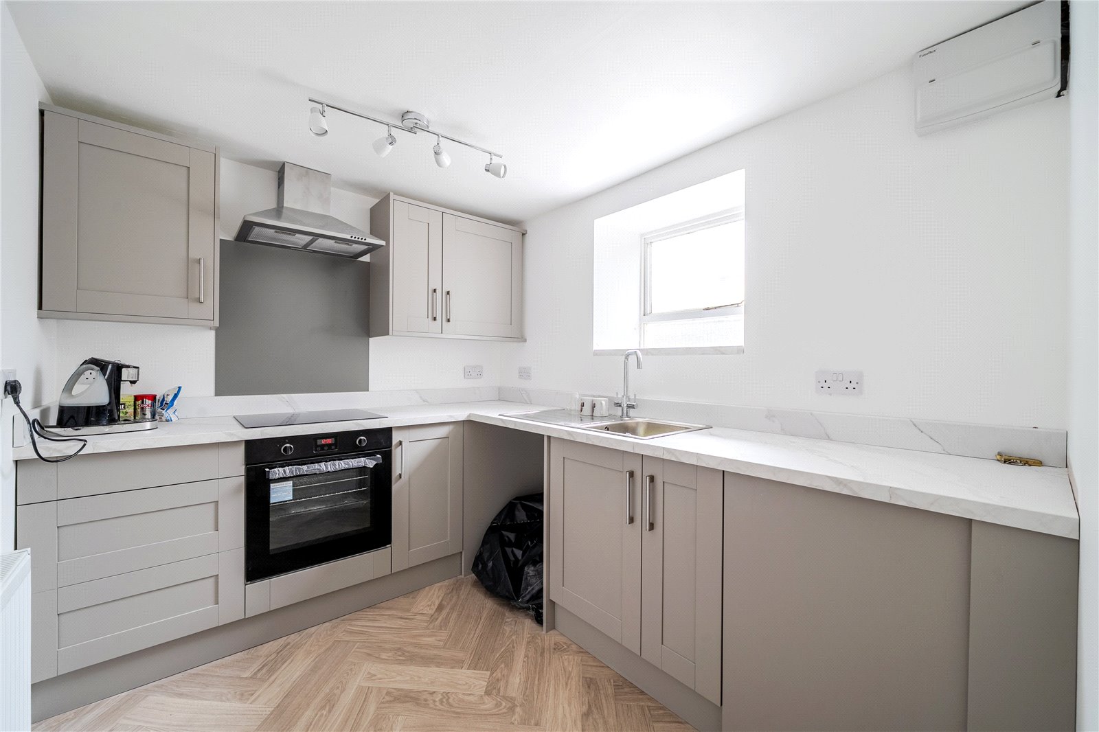 2 bedroom Flat for sale in Cheltenham