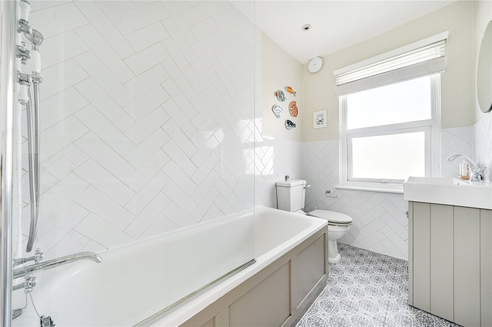 3 bedroom House for sale in Cheltenham