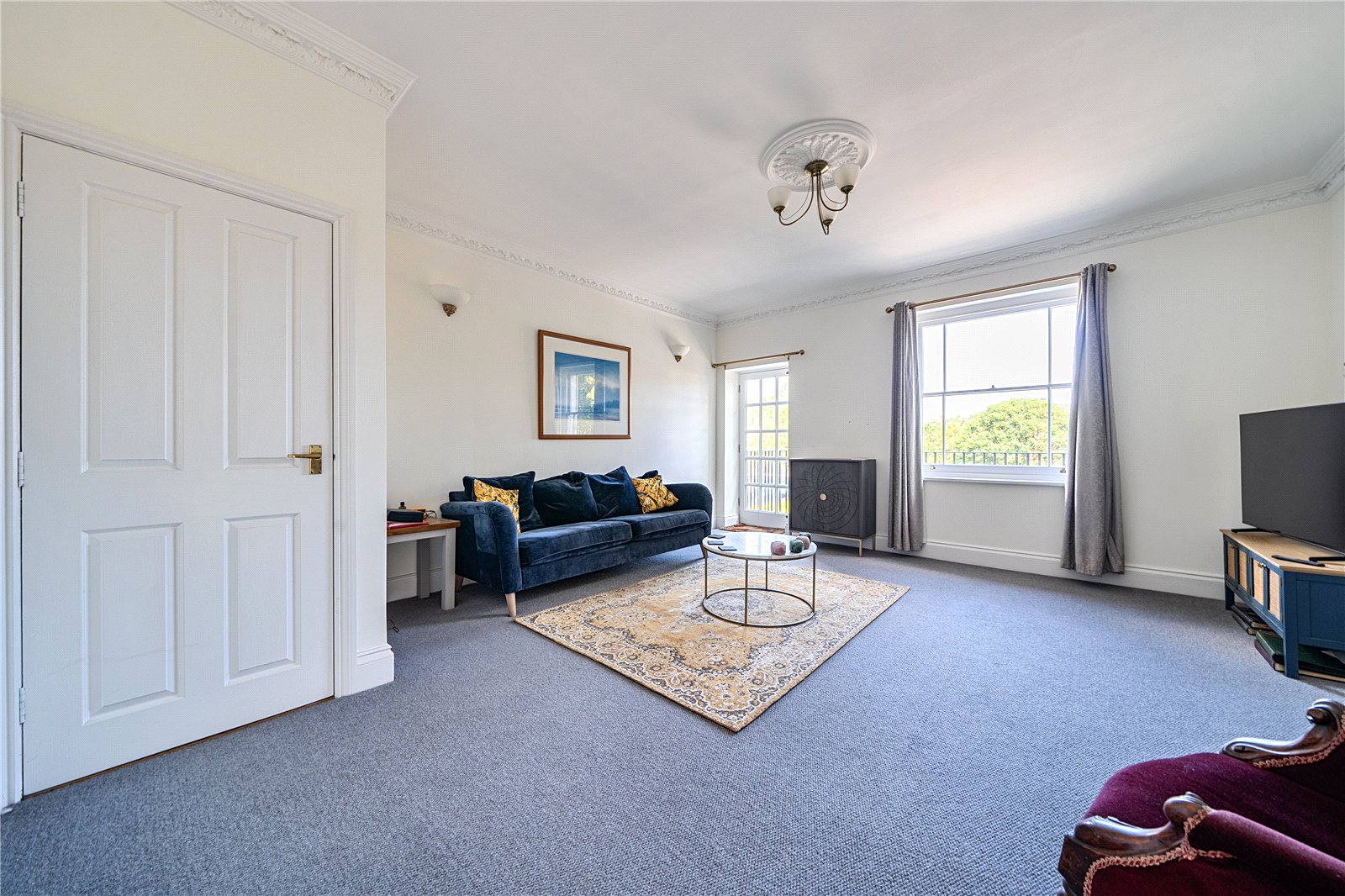 2 bedroom Flat for sale in East Approach Drive, Cheltenham