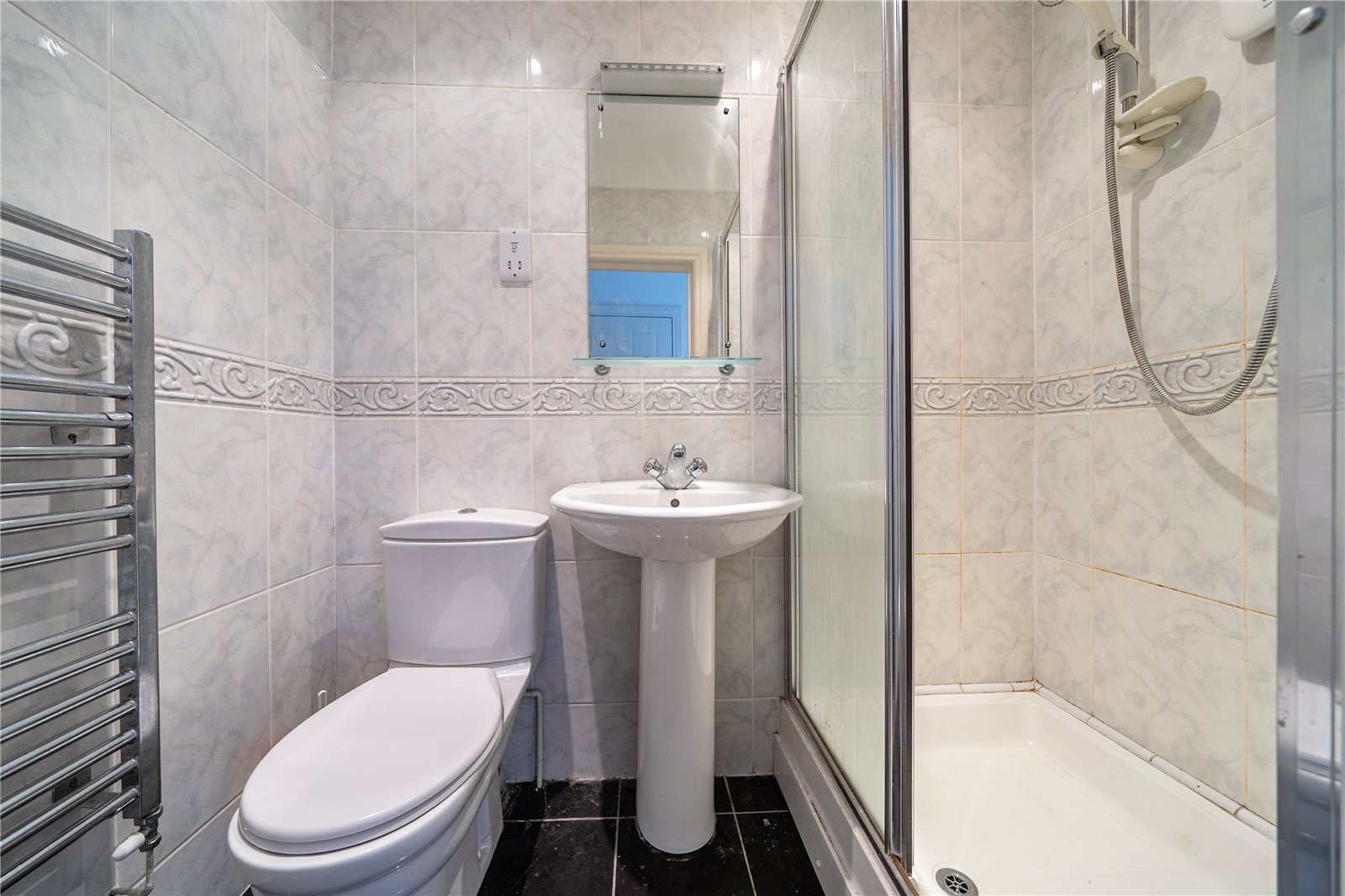 2 bedroom Flat for sale in East Approach Drive, Cheltenham
