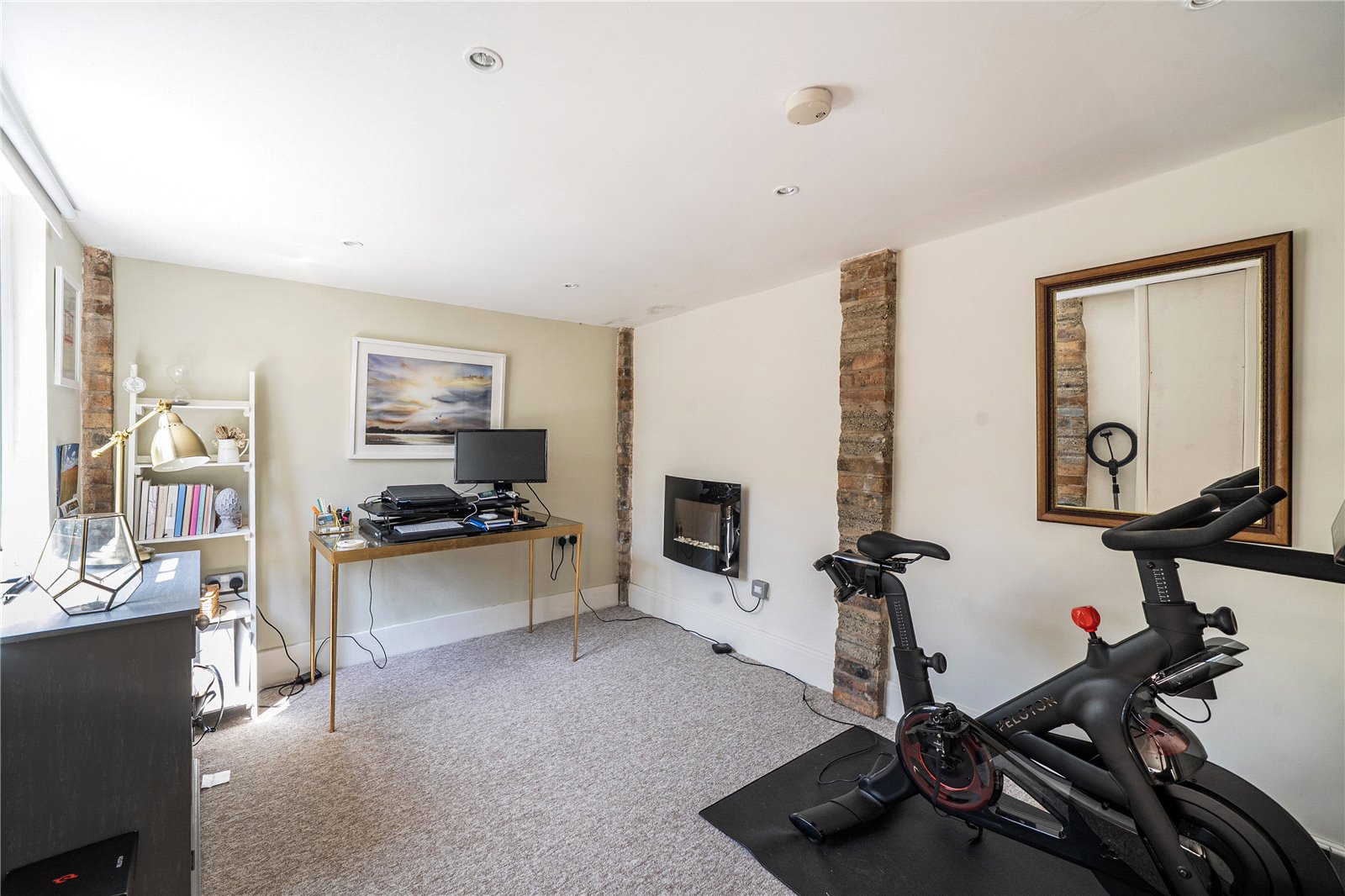 3 bedroom House for sale in Cheltenham