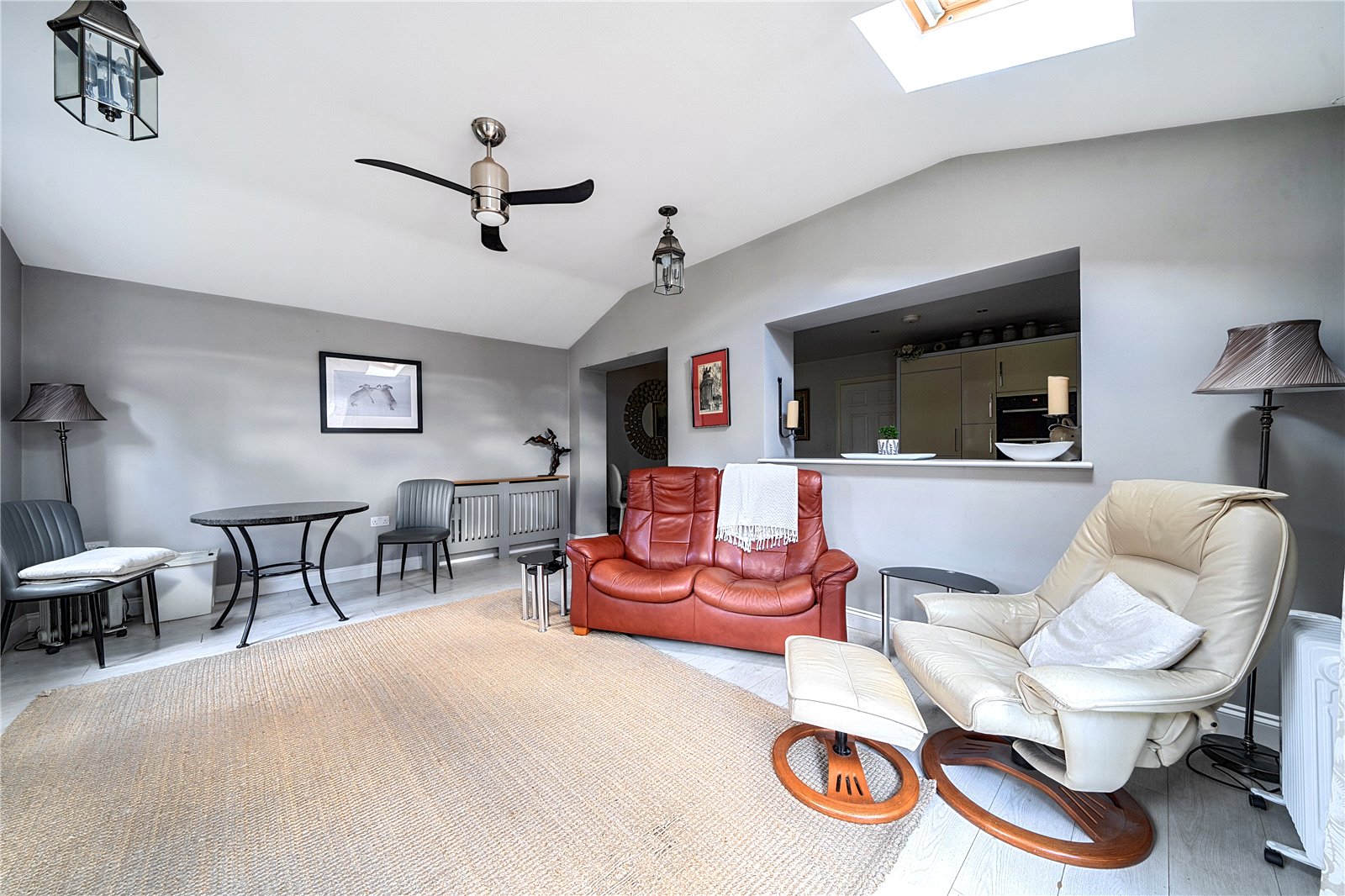 4 bedroom House for sale in Cheltenham
