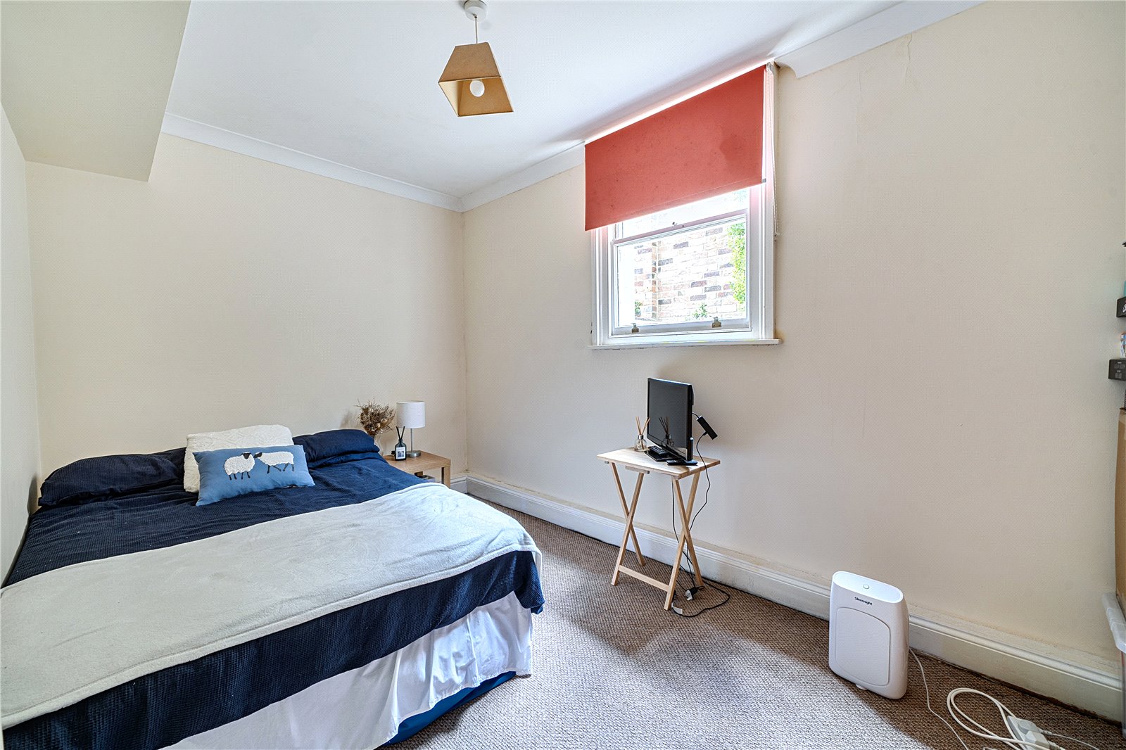 2 bedroom Flat for sale in Cheltenham