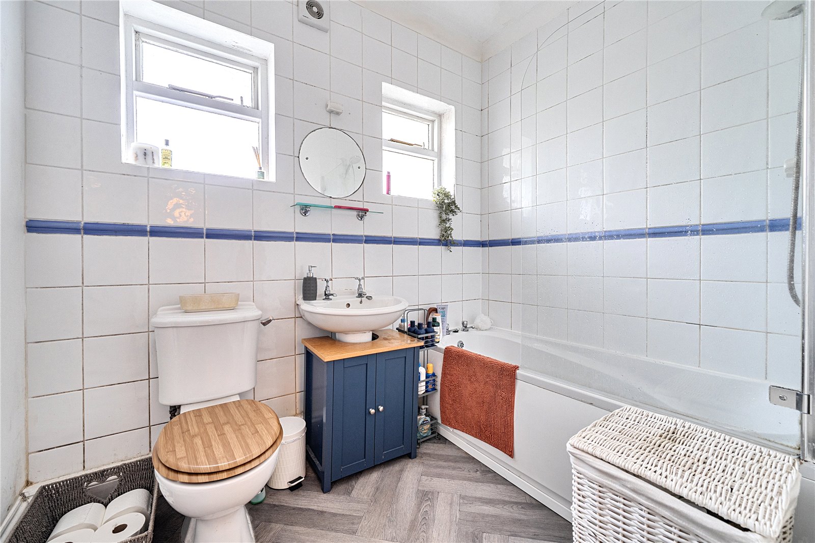 2 bedroom Flat for sale in Cheltenham