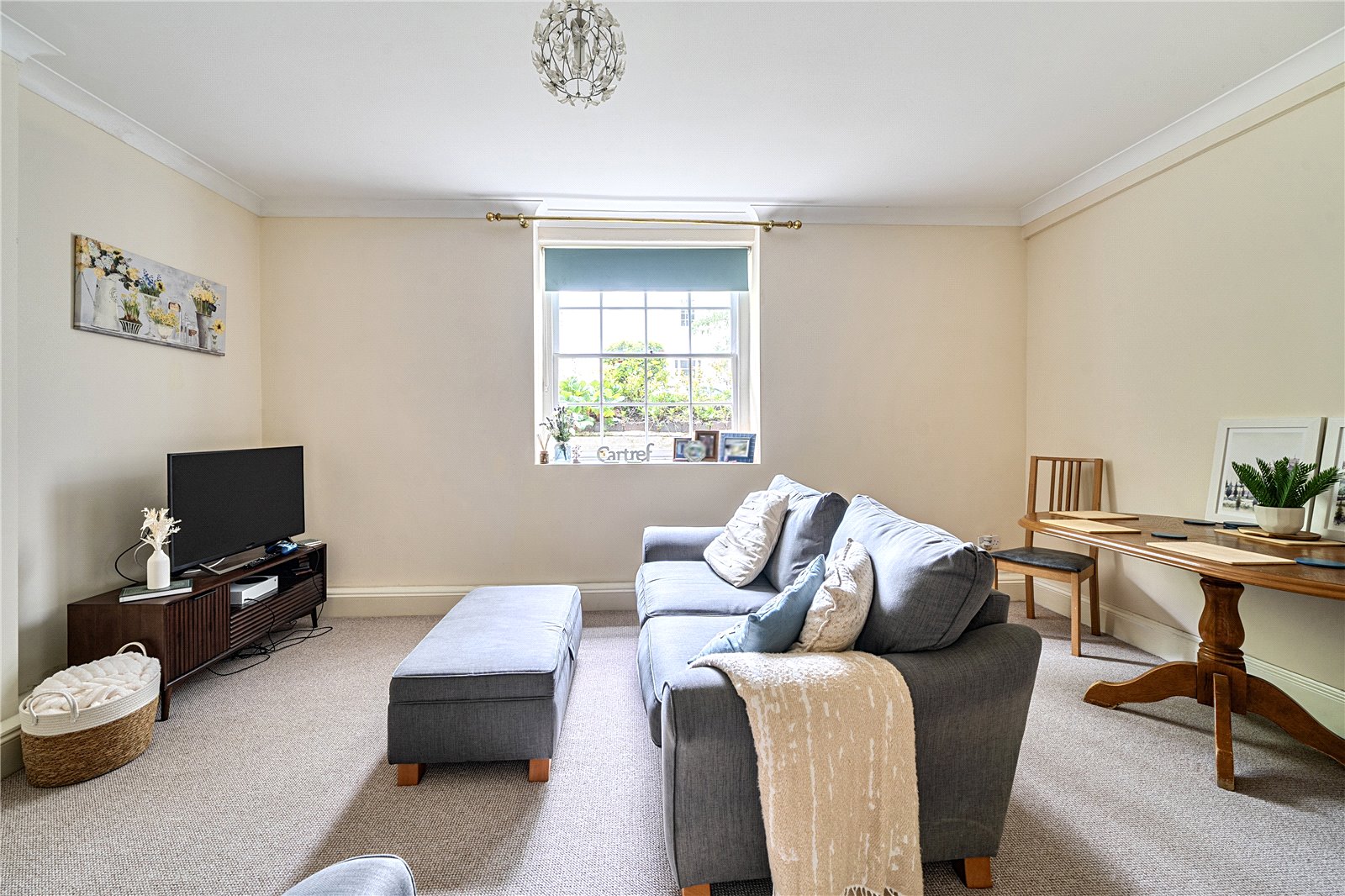 2 bedroom Flat for sale in Cheltenham