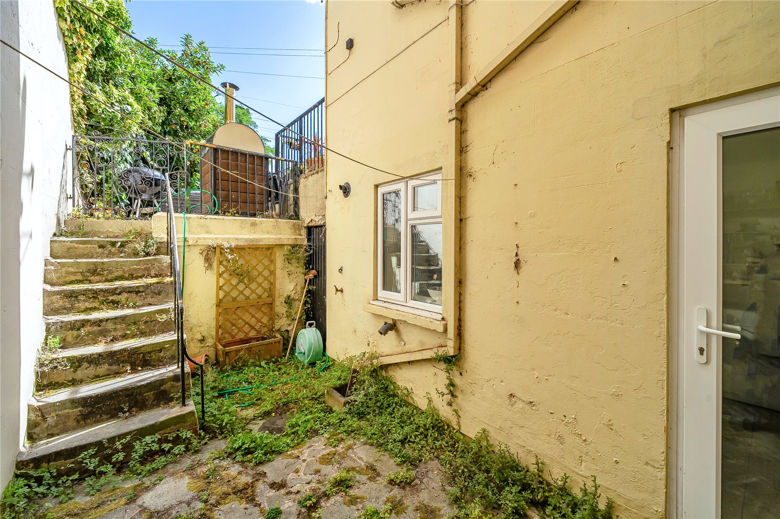 5 bedroom House for sale in Prestbury Road, Cheltenham