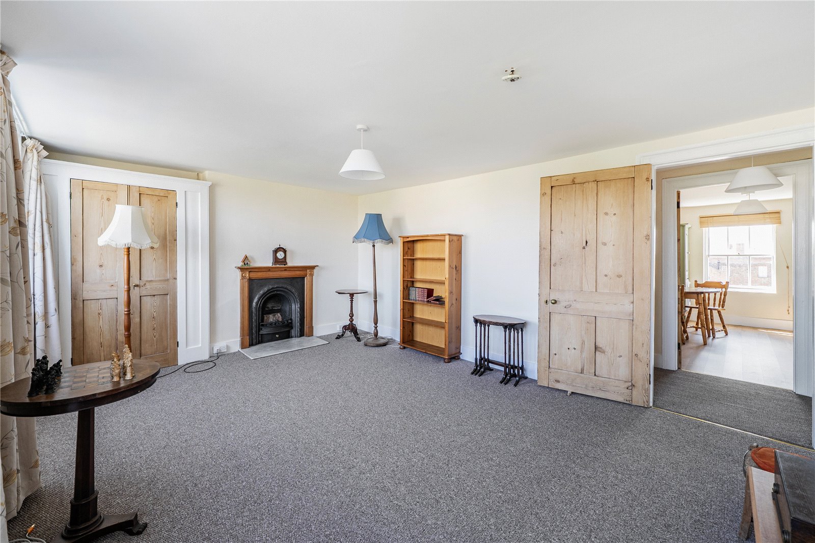 2 bedroom Flat for sale in Cheltenham
