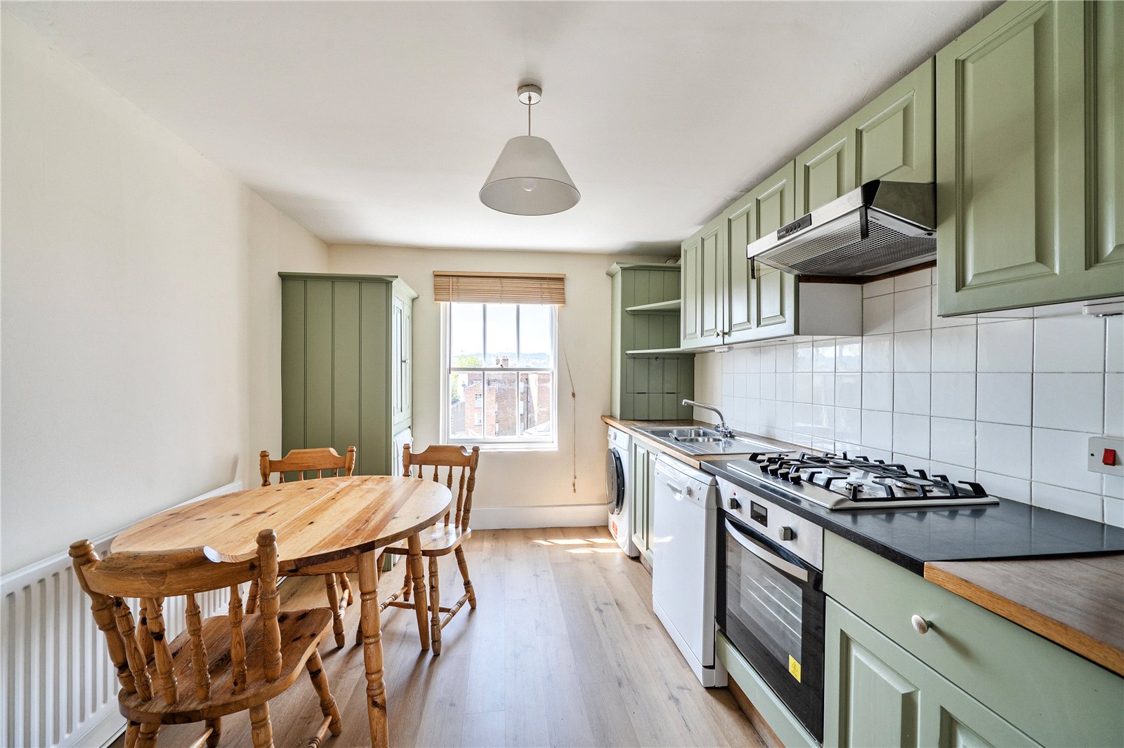 2 bedroom Flat for sale in Cheltenham