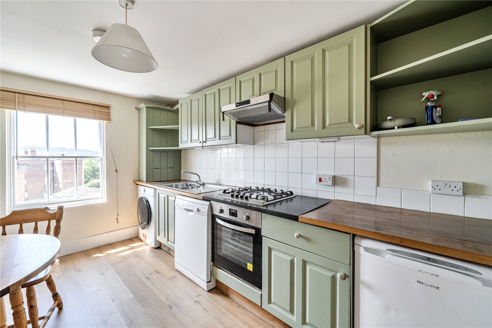 2 bedroom Flat for sale in Cheltenham