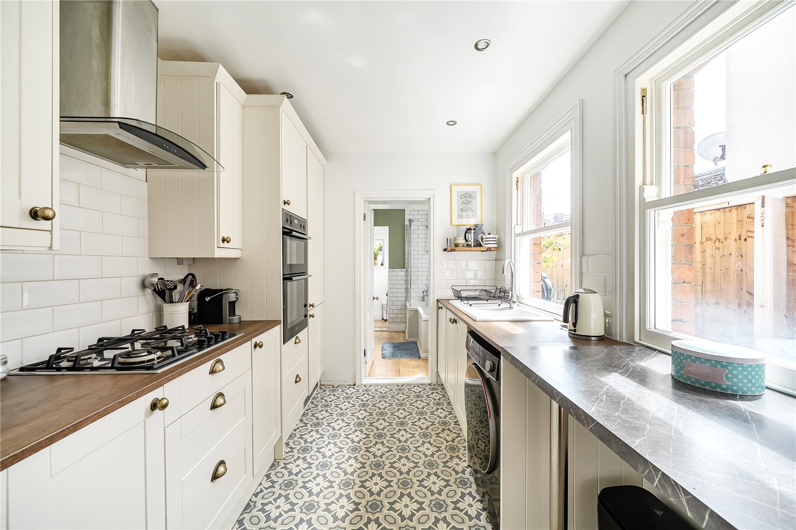 3 bedroom House for sale in Cheltenham