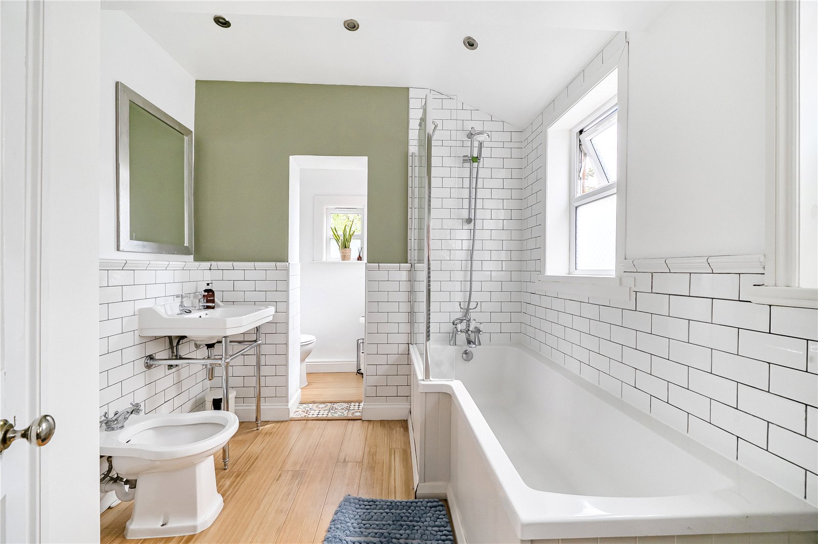 3 bedroom House for sale in Cheltenham