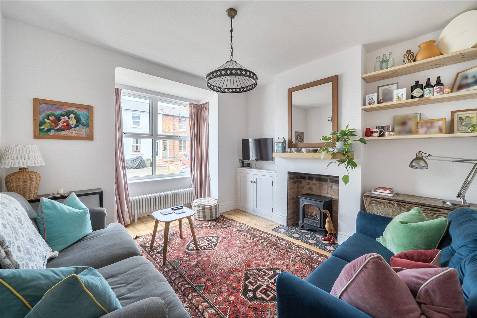 4 bedroom House for sale in Cheltenham