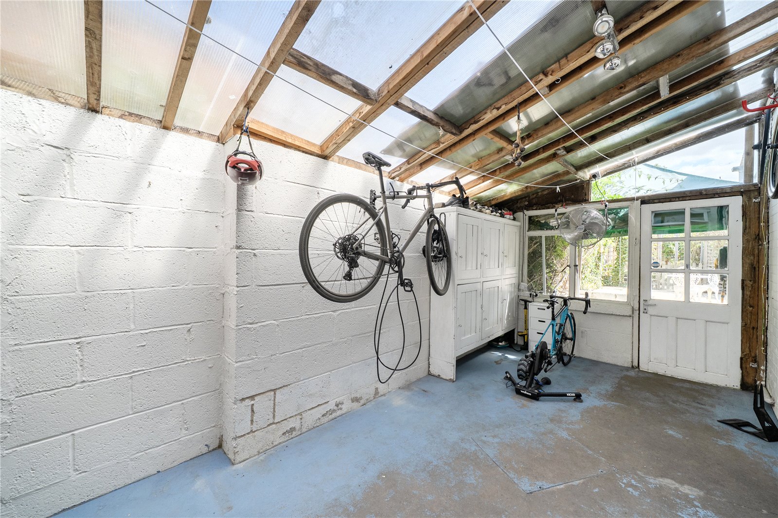 4 bedroom House for sale in Cheltenham