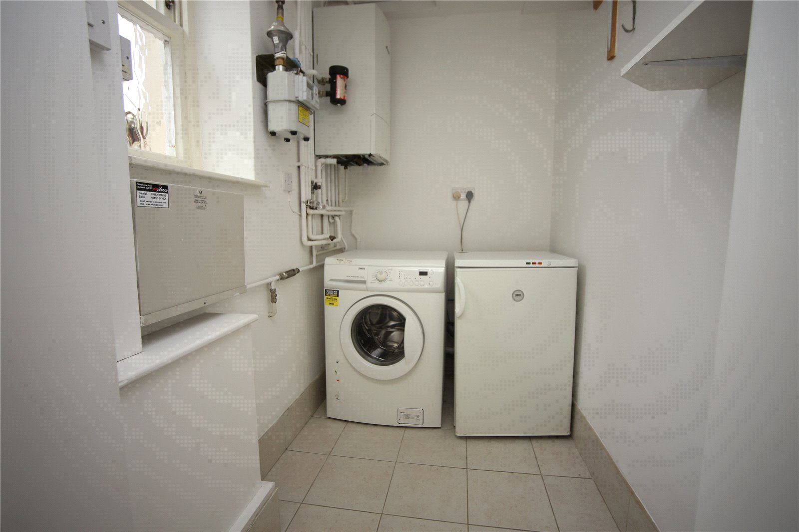 4 bedroom Flat to let in Cheltenham, Gloucestershire