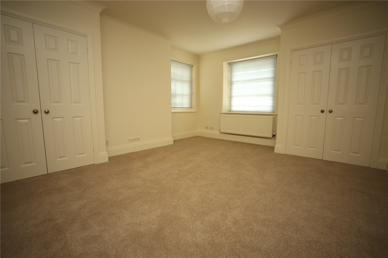 4 bedroom Flat to let in Cheltenham, Gloucestershire