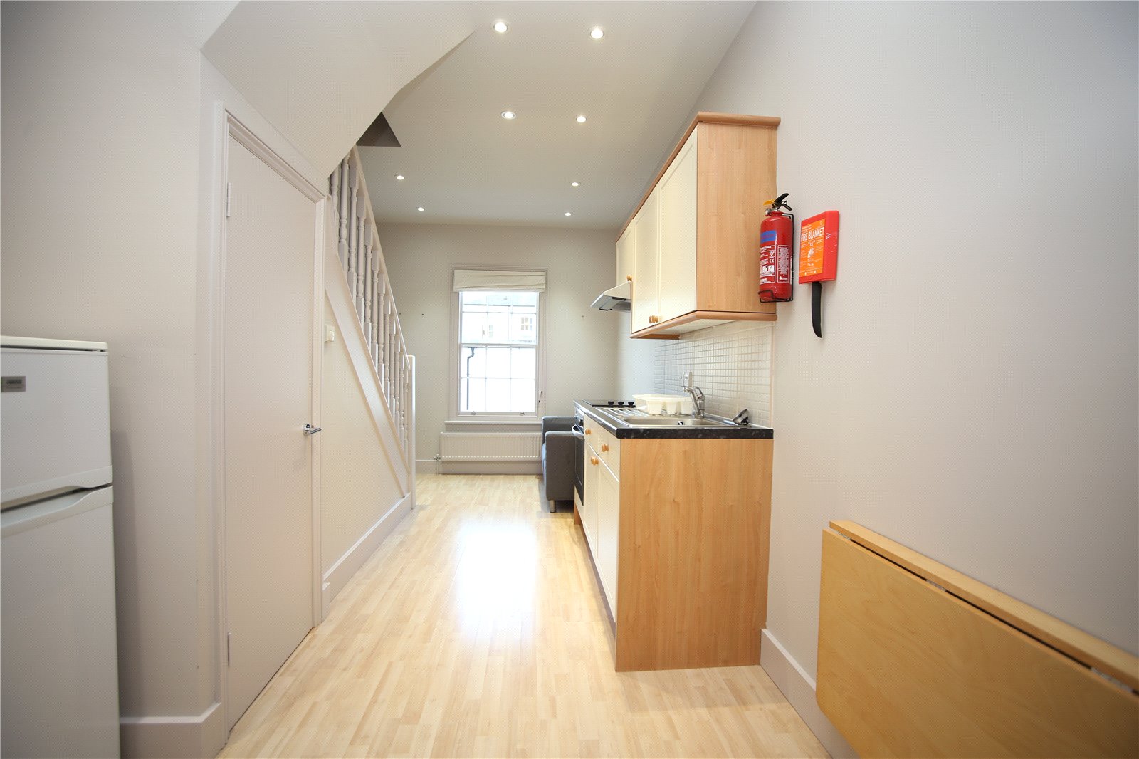 1 bedroom Flat to let in Cheltenham