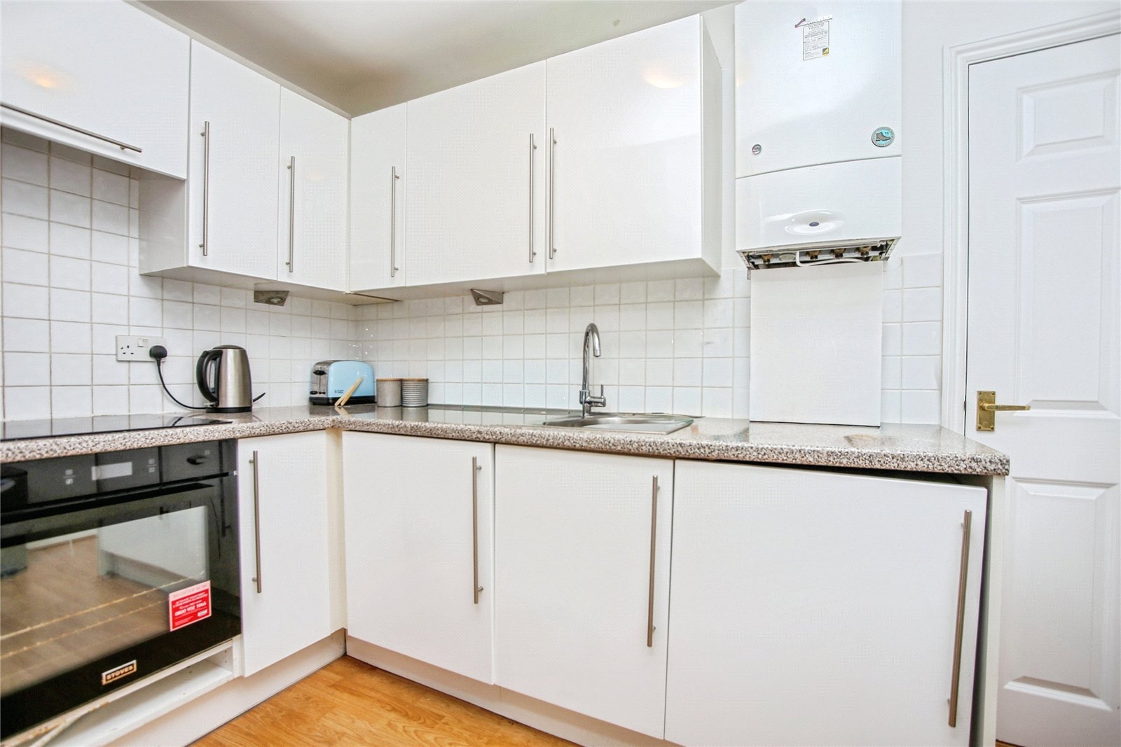 1 bedroom Flat to let in Cheltenham, Gloucestershire