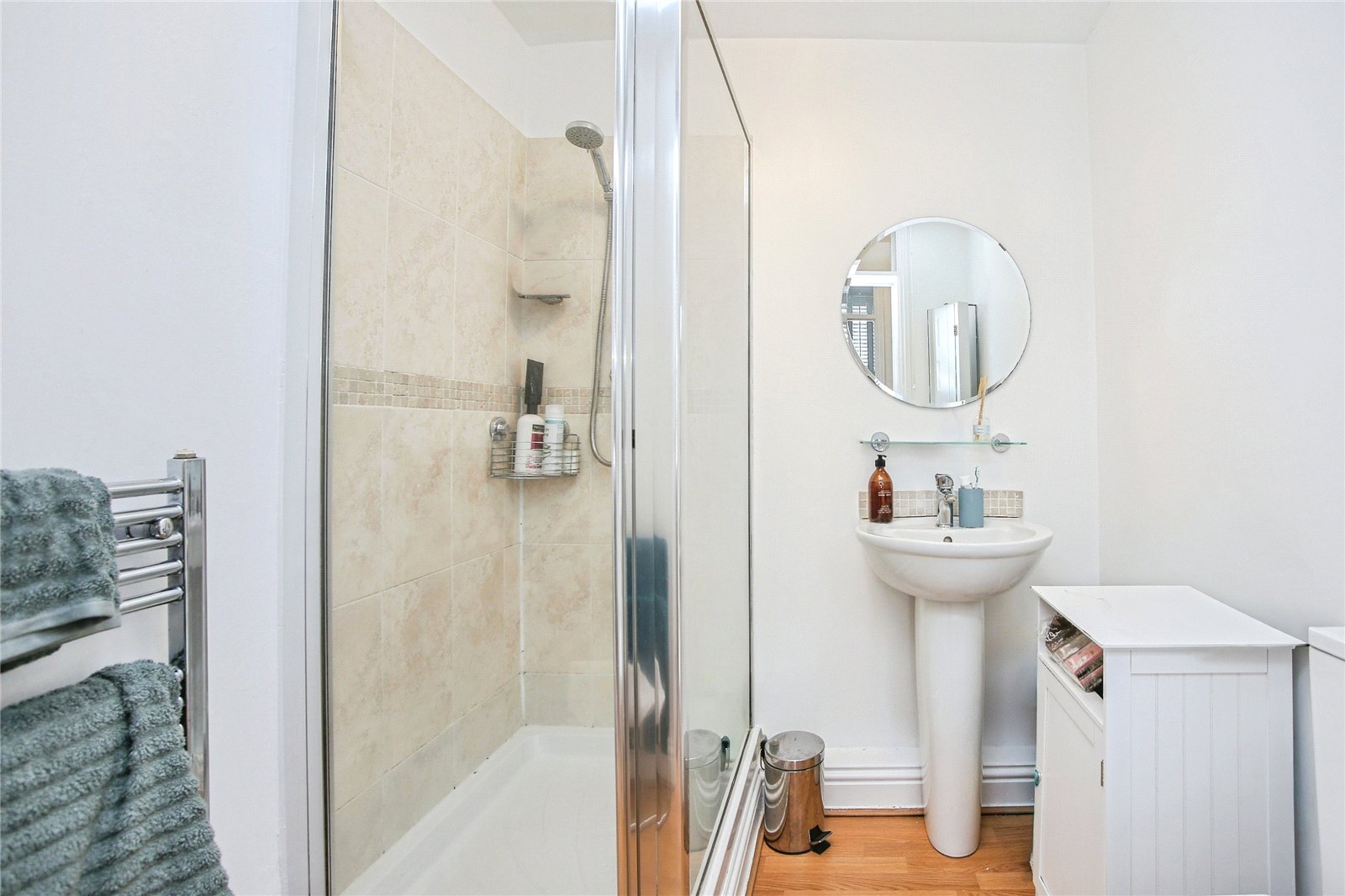 1 bedroom Flat to let in Cheltenham, Gloucestershire