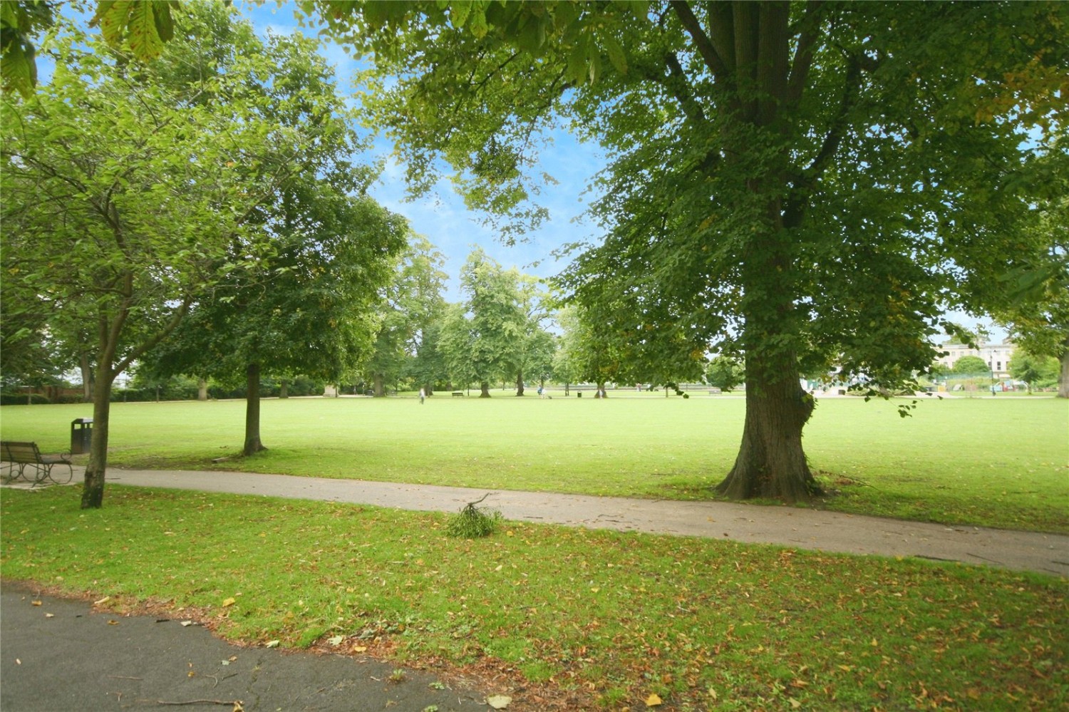 Cheltenham, Glos