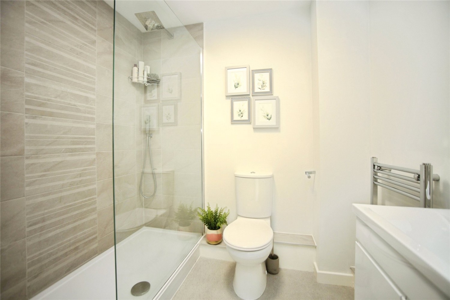 Gemini Close, Cheltenham, Gloucestershire